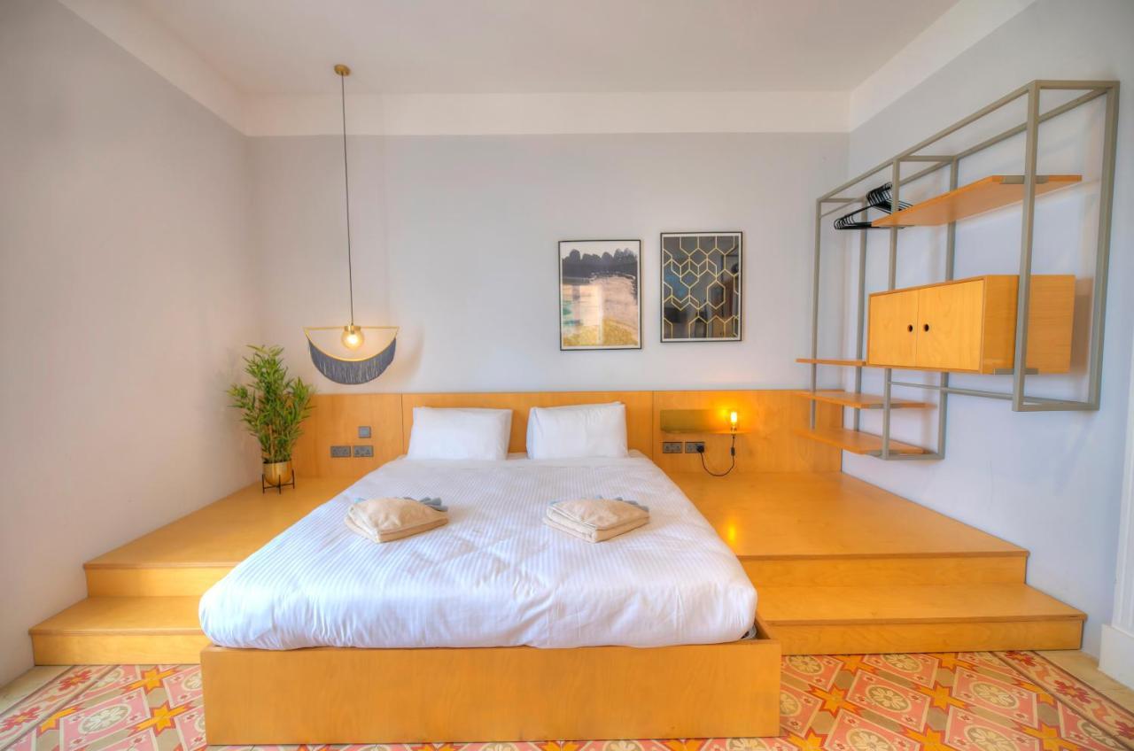 Beautiful One Bedroom Seafront Apartment Vpal1-1 Il Furjana Bagian luar foto