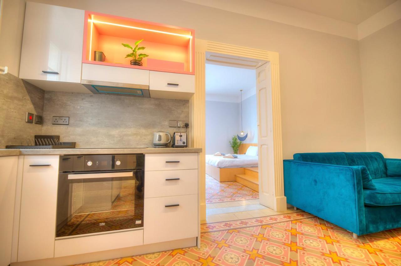 Beautiful One Bedroom Seafront Apartment Vpal1-1 Il Furjana Bagian luar foto